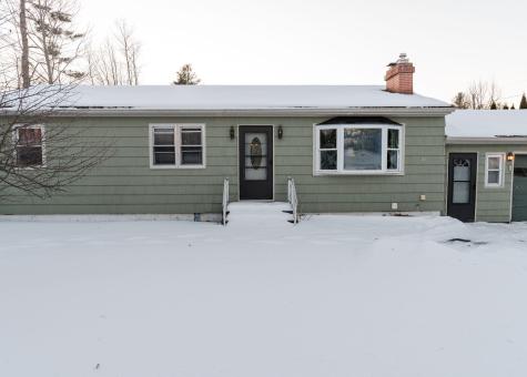 30 Sprucewood Road Auburn ME 04210