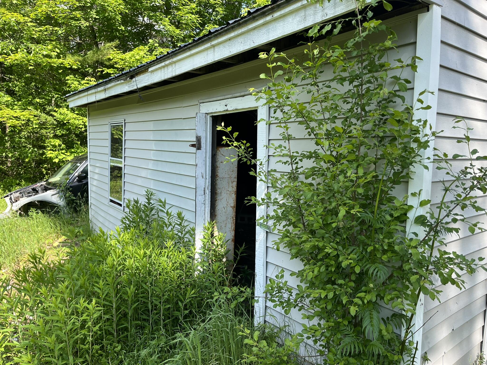 700 Warren Hill Road Palmyra ME 04965