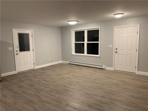 92 Burnell Road Naples ME 04055