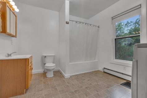 3 Harvard Street Auburn ME 04210