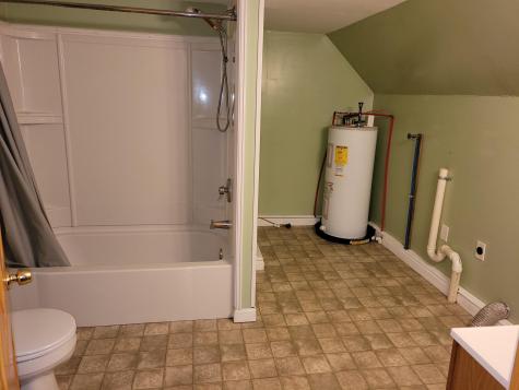 40 Norridgewock Road Fairfield ME 04937