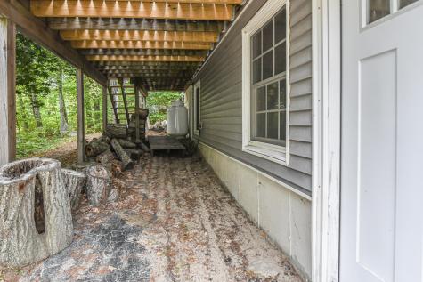 95 Harbor Road Naples ME 04055