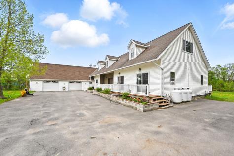 1691 Bangor Road Clinton ME 04927