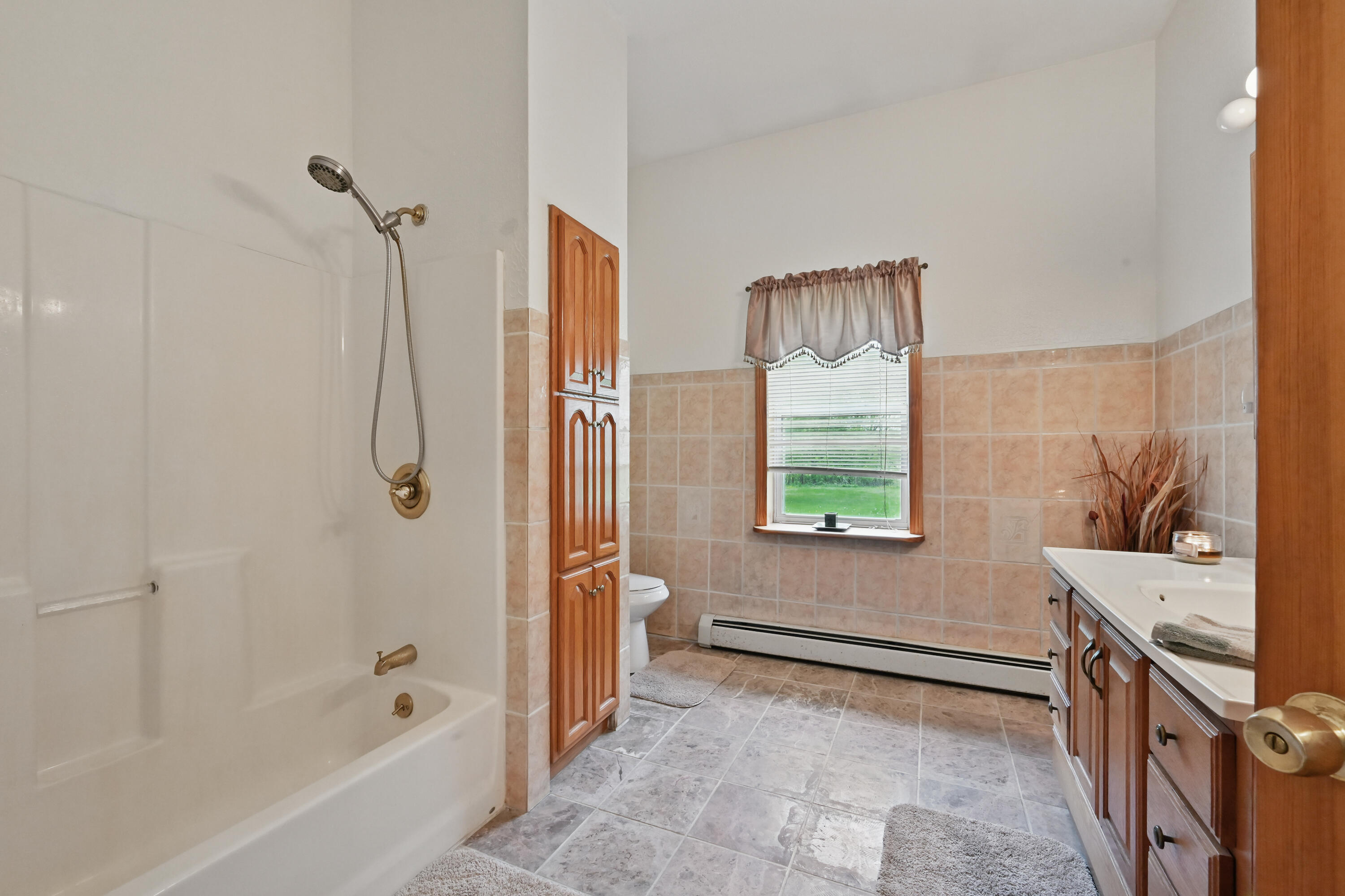 1691 Bangor Road Clinton ME 04927