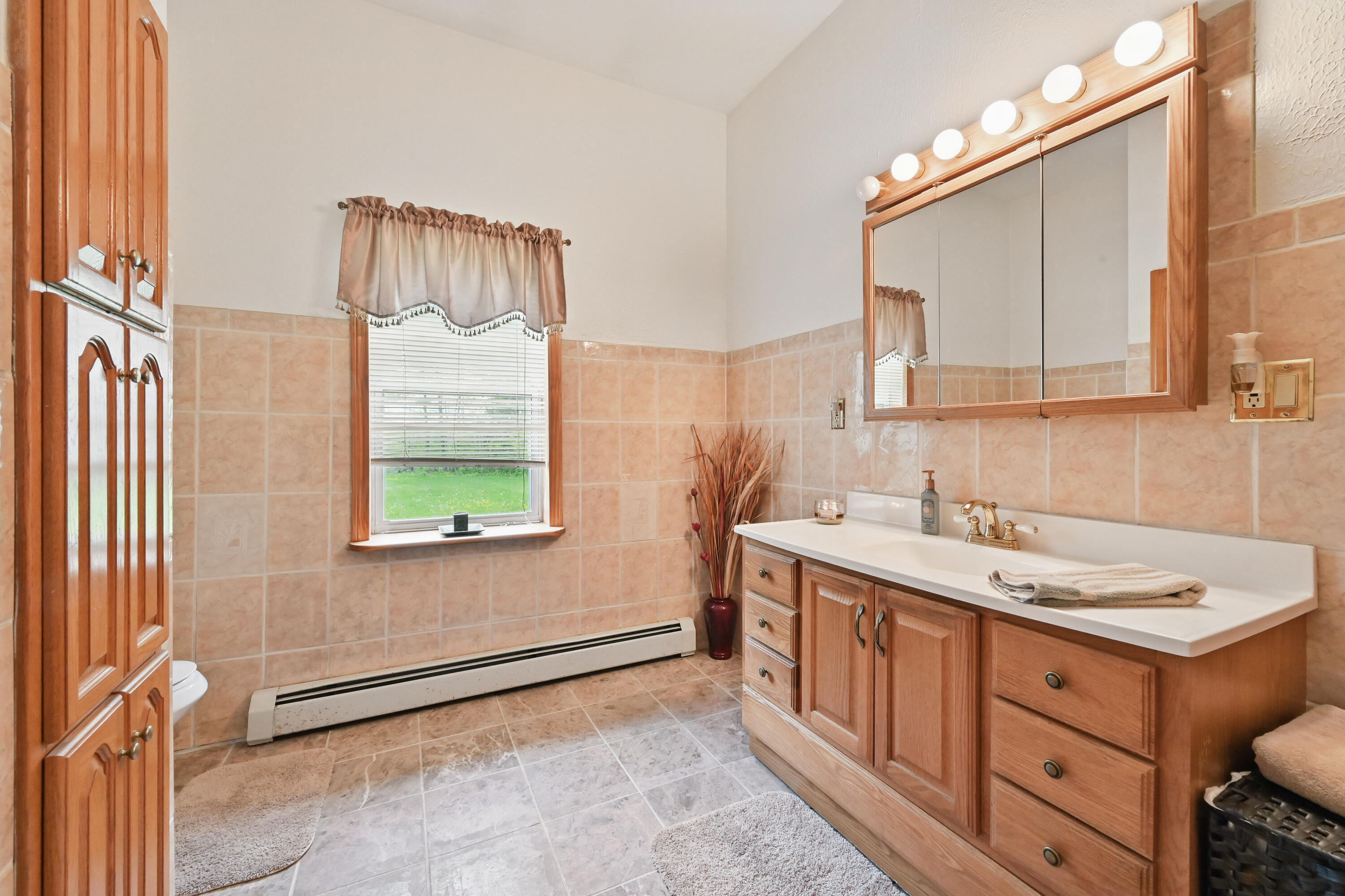 1691 Bangor Road Clinton ME 04927