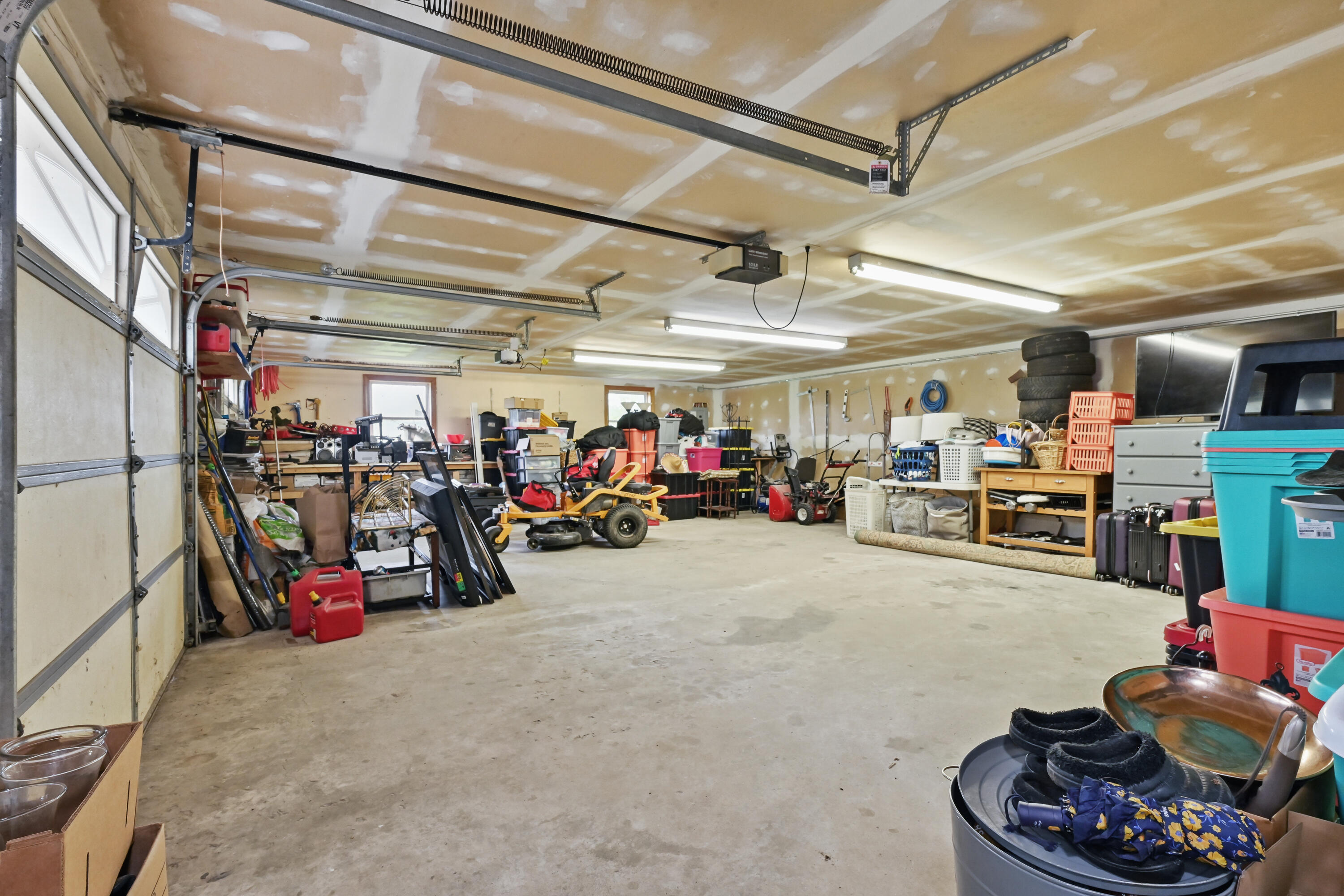 1691 Bangor Road Clinton ME 04927