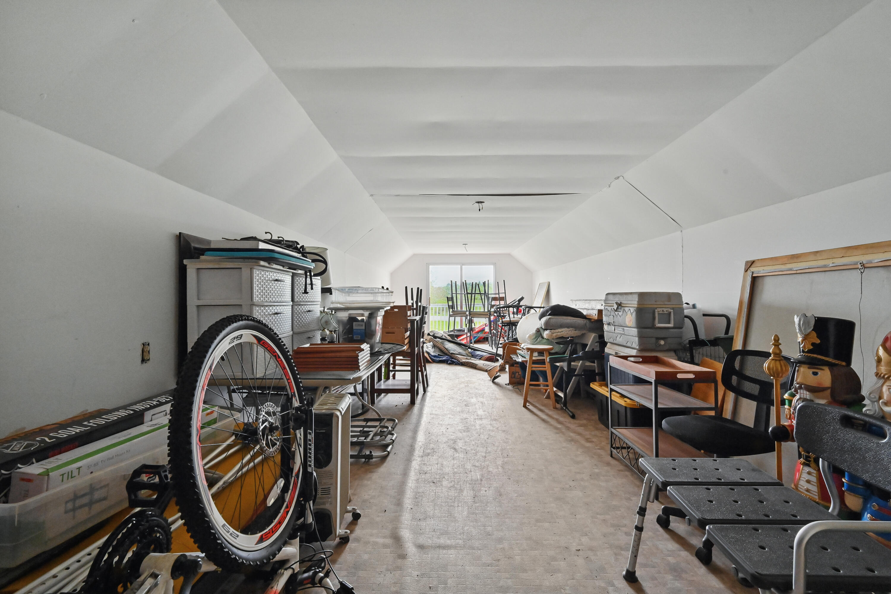 1691 Bangor Road Clinton ME 04927