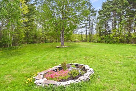 1691 Bangor Road Clinton ME 04927