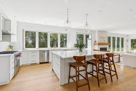 1200 Shore Road Cape Elizabeth ME 04107