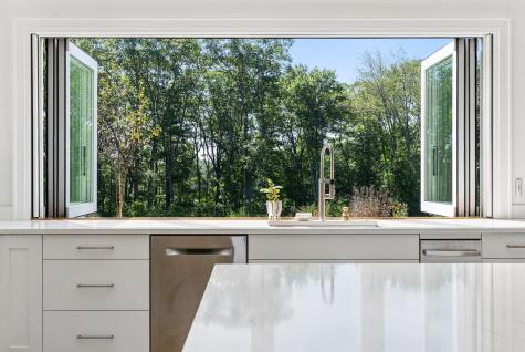 1200 Shore Road Cape Elizabeth ME 04107