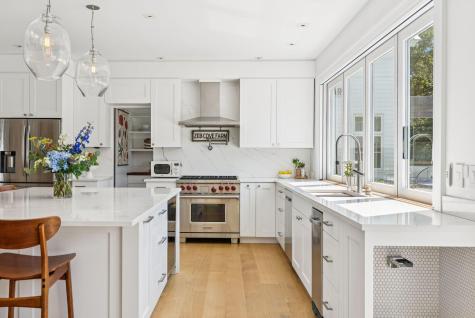 1200 Shore Road Cape Elizabeth ME 04107