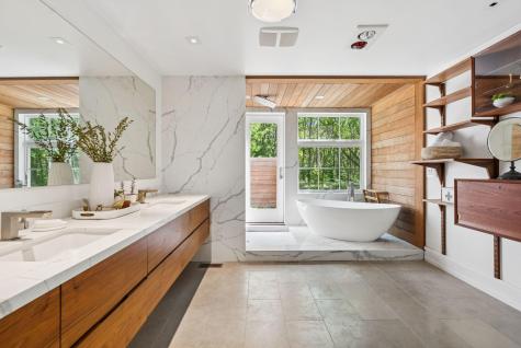 1200 Shore Road Cape Elizabeth ME 04107