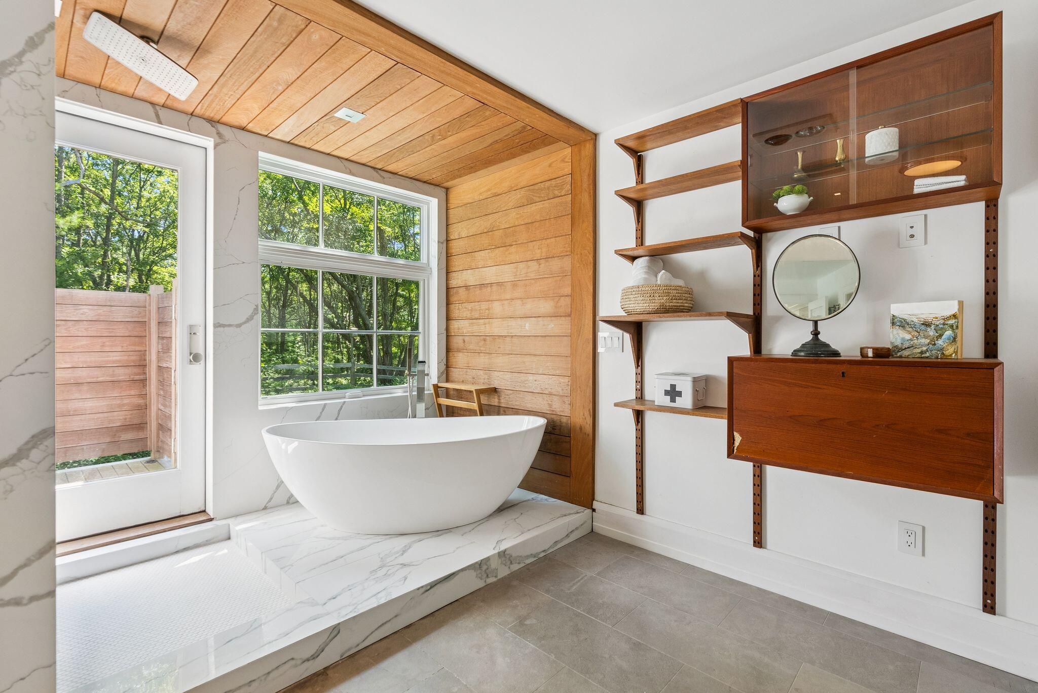 1200 Shore Road Cape Elizabeth ME 04107