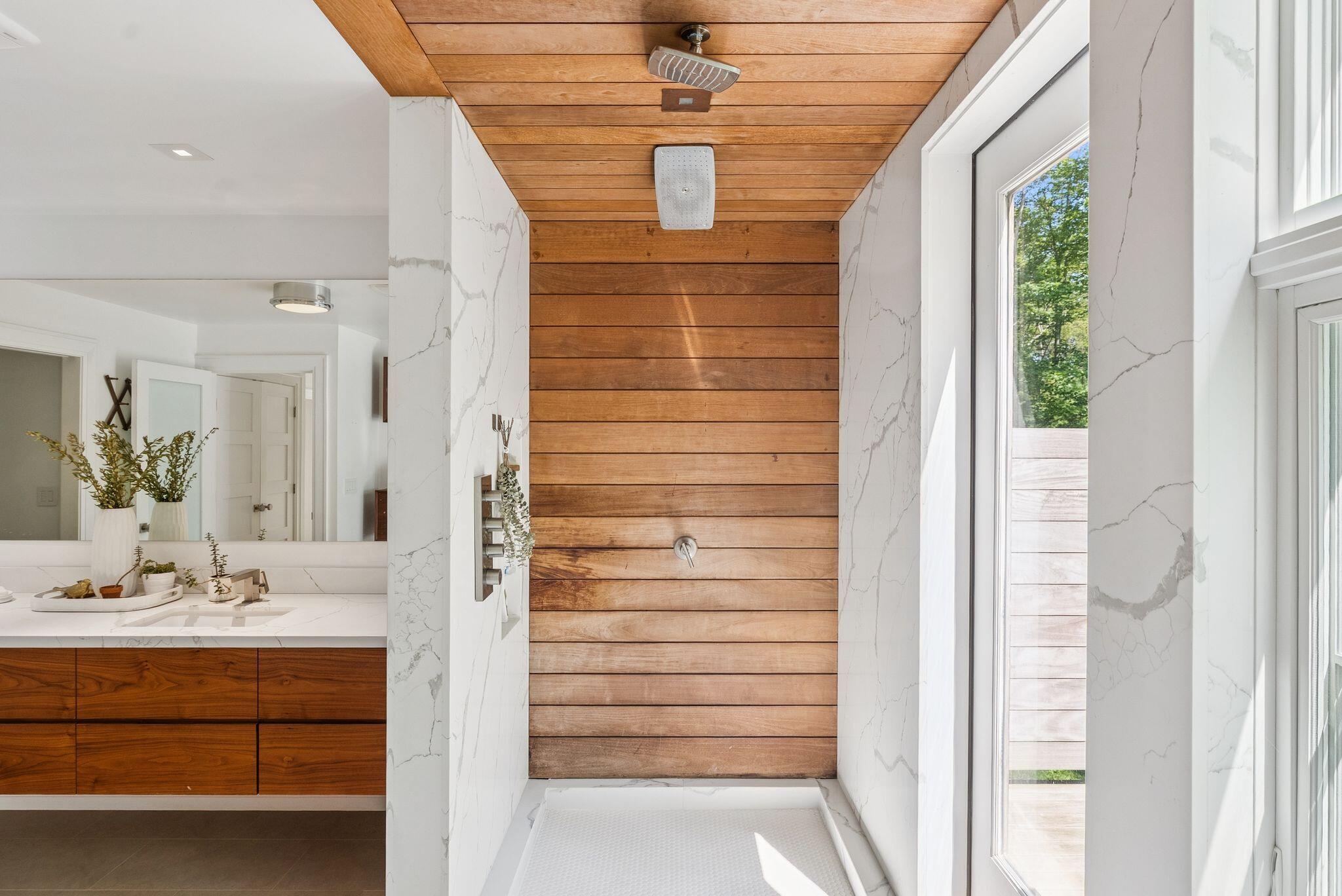 1200 Shore Road Cape Elizabeth ME 04107