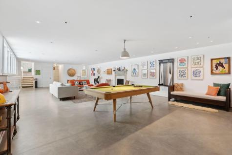 1200 Shore Road Cape Elizabeth ME 04107