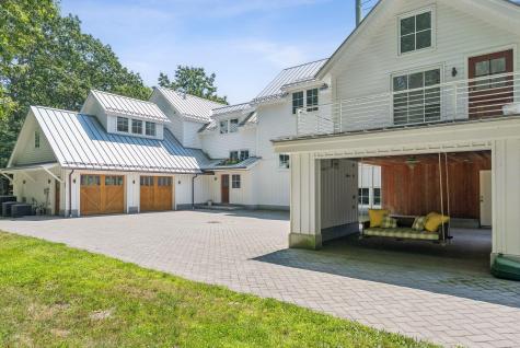 1200 Shore Road Cape Elizabeth ME 04107