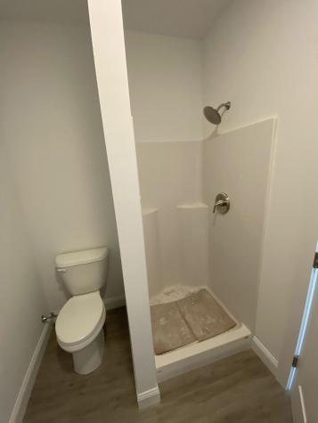 37 W Dartmouth Street Auburn ME 04210