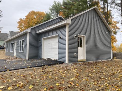 37 W Dartmouth Street Auburn ME 04210