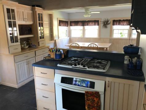 925 Prospect Avenue Rumford ME 04276
