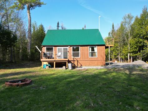 21 Angel Lane Medford ME 04463