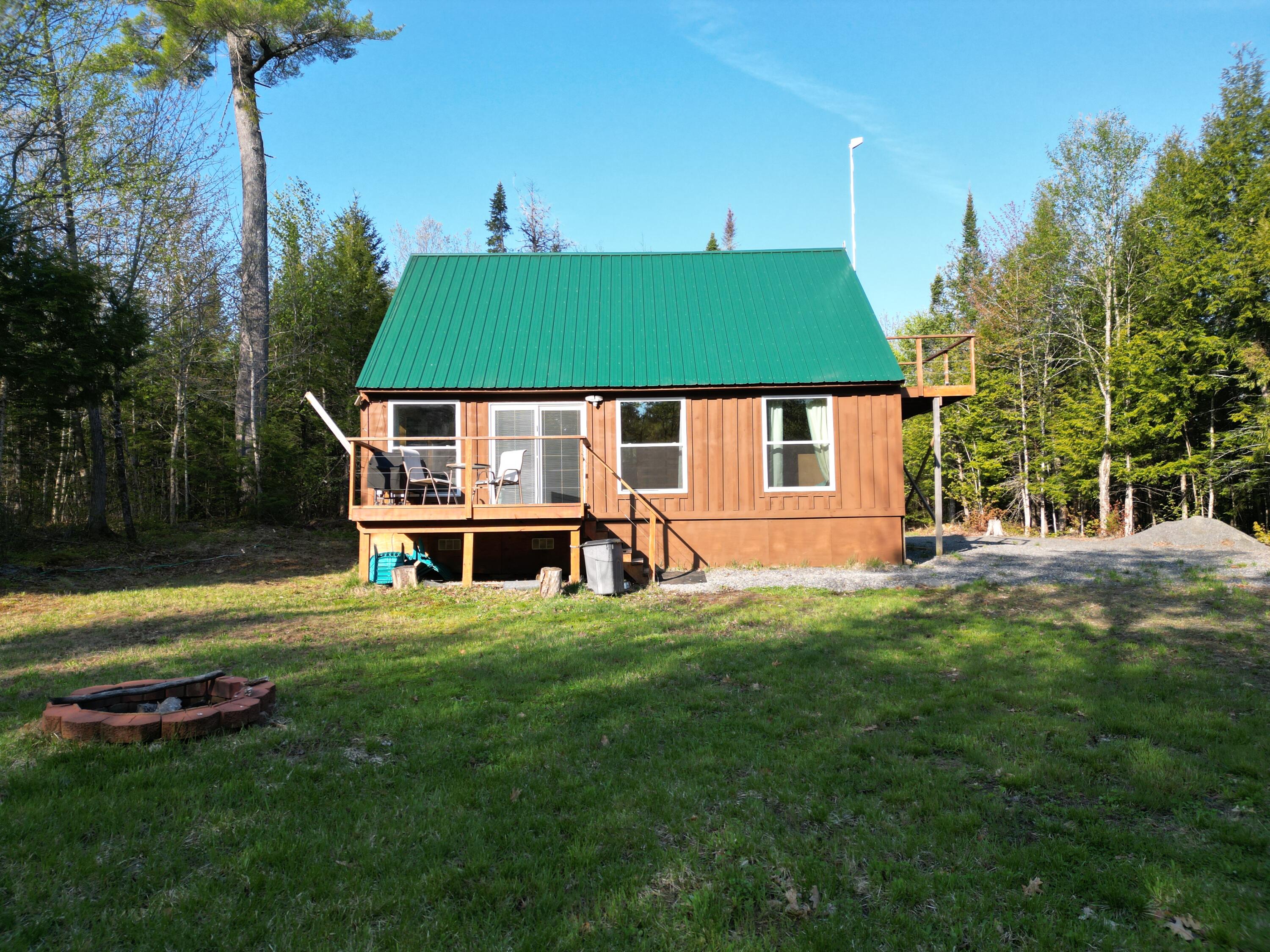 21 Angel Lane Medford ME 04463