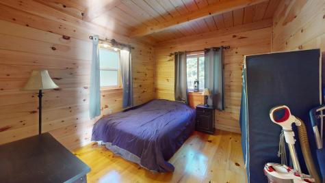 21 Angel Lane Medford ME 04463