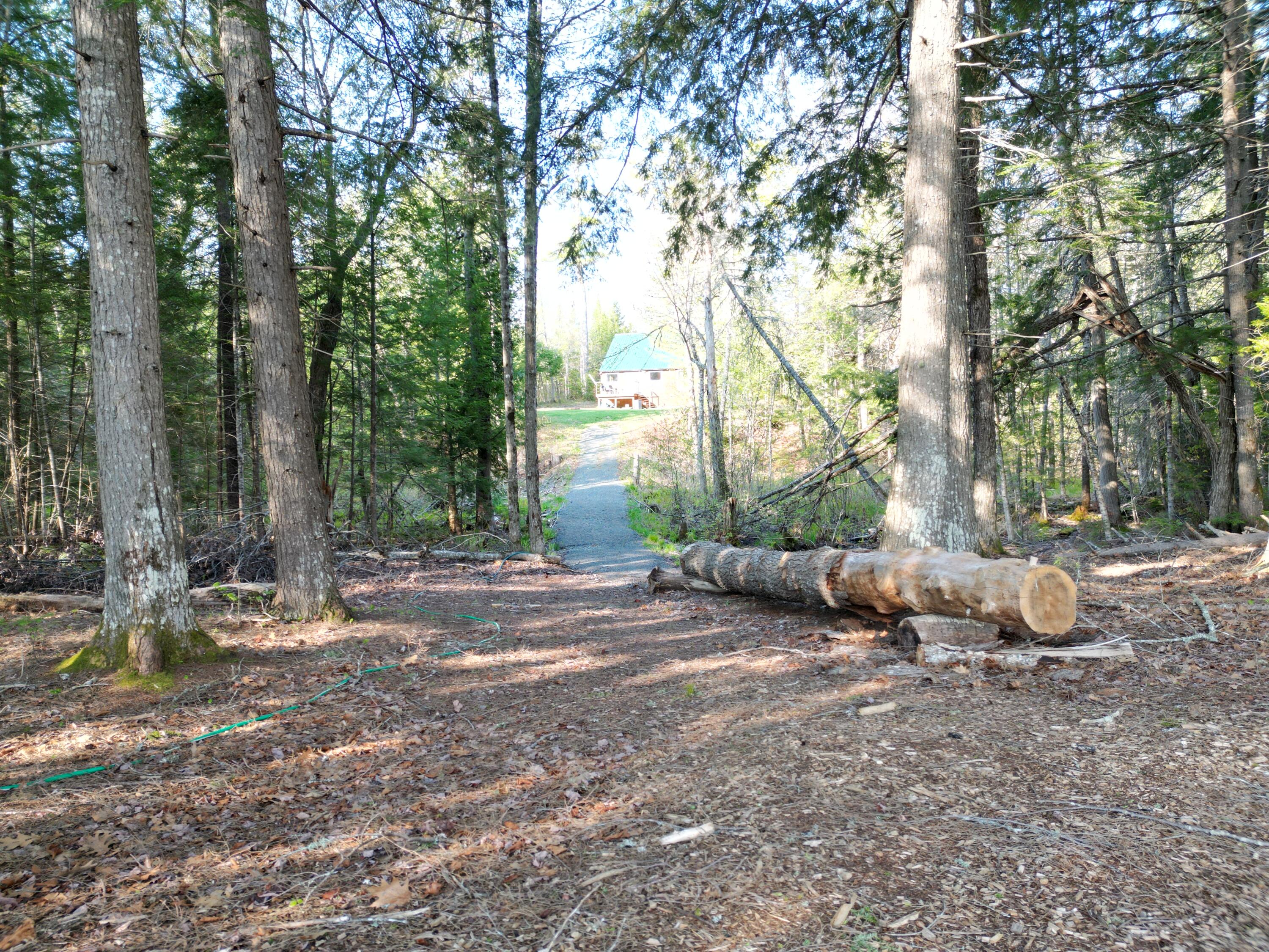 21 Angel Lane Medford ME 04463