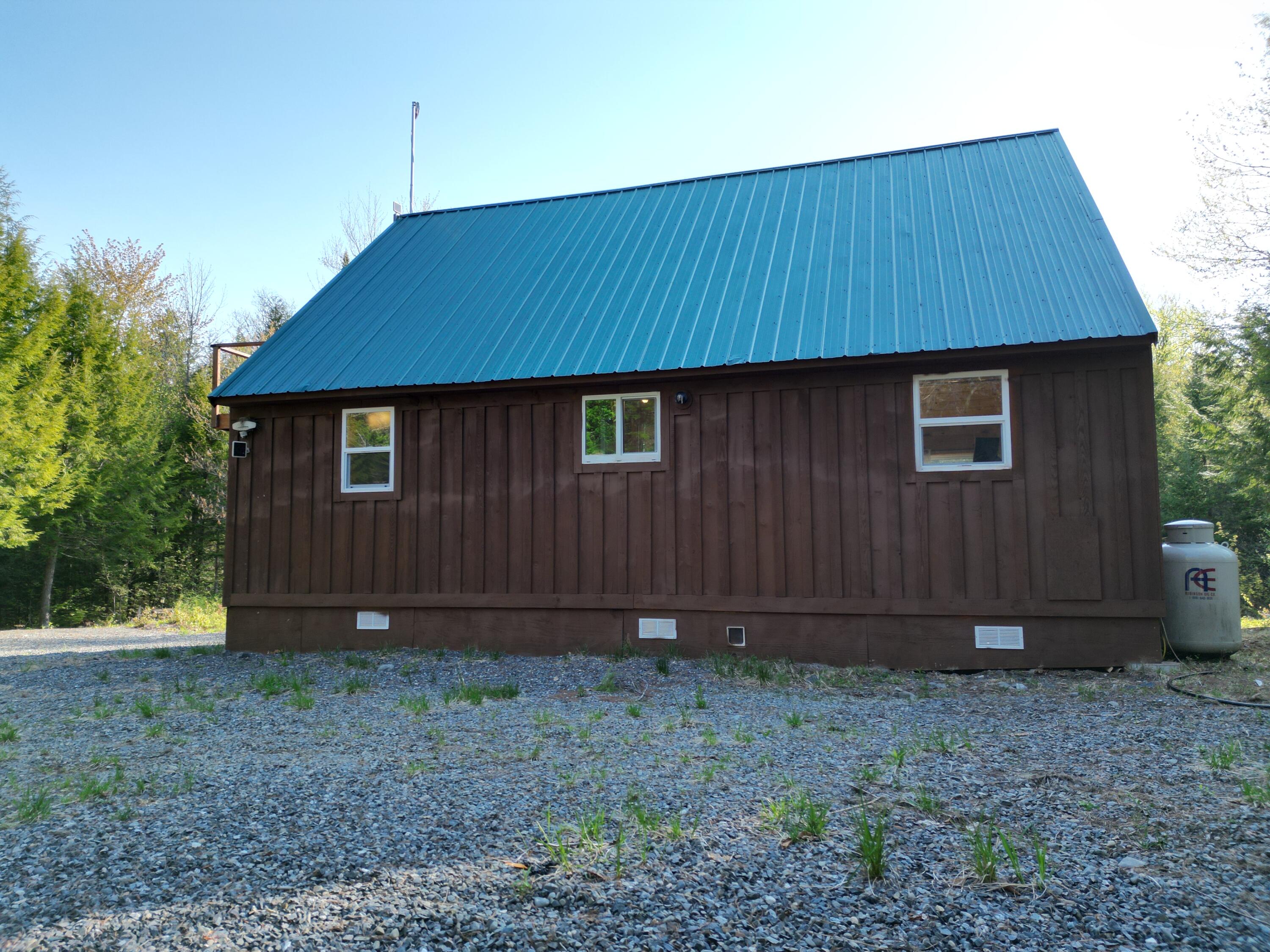 21 Angel Lane Medford ME 04463
