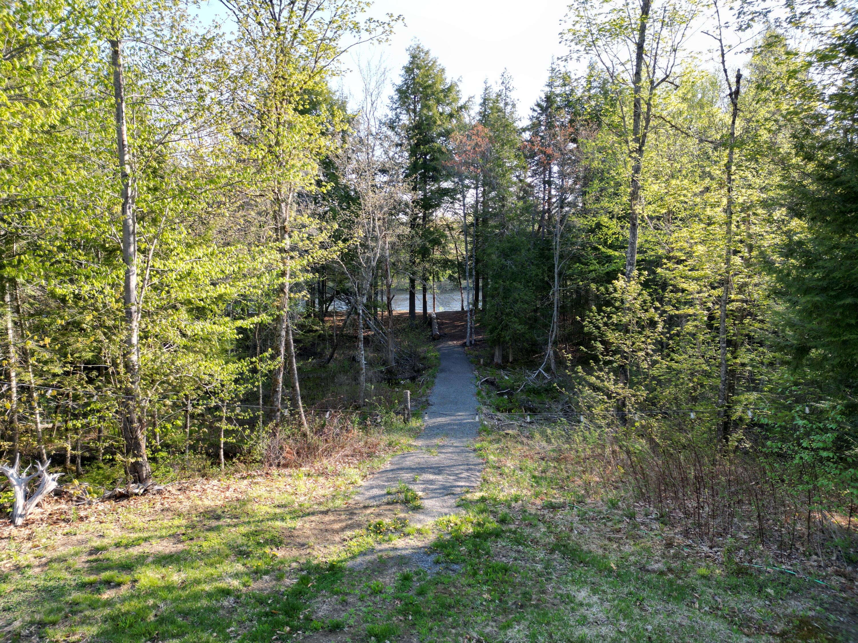 21 Angel Lane Medford ME 04463