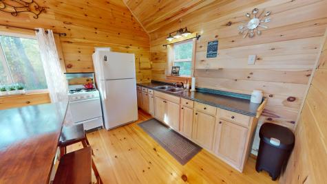 21 Angel Lane Medford ME 04463