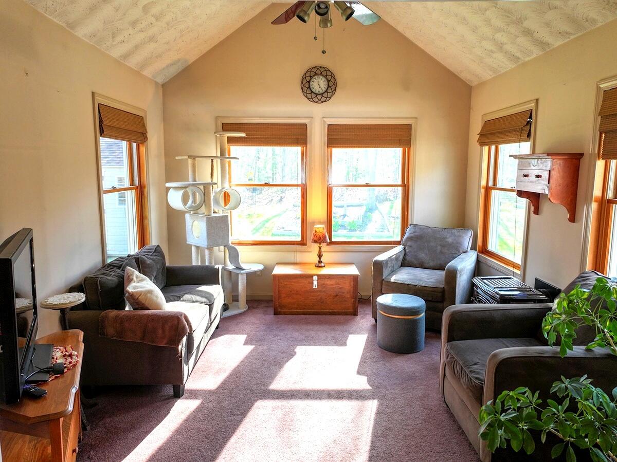 32 Lawn Avenue Gorham ME 04038