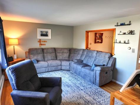 32 Lawn Avenue Gorham ME 04038