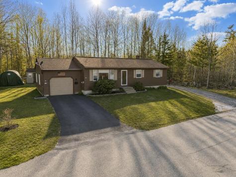 32 Lawn Avenue Gorham ME 04038