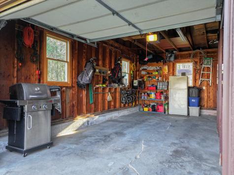 32 Lawn Avenue Gorham ME 04038