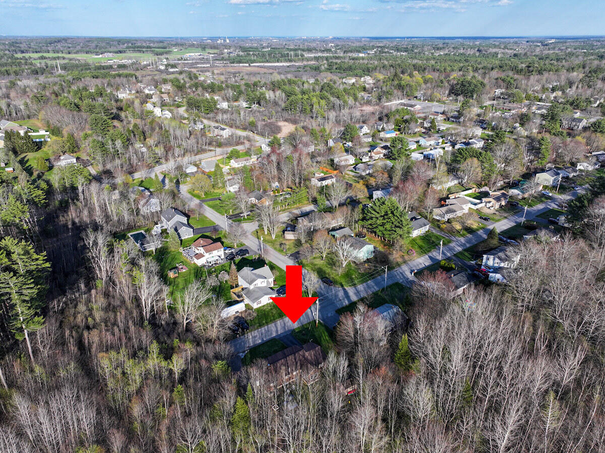 32 Lawn Avenue Gorham ME 04038