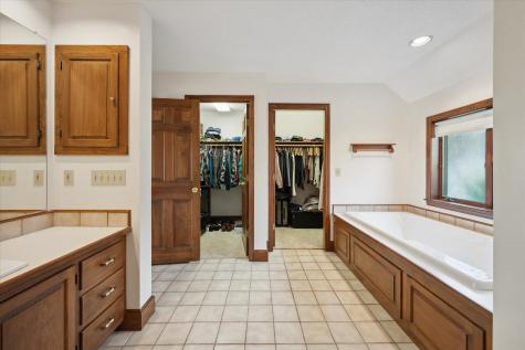 31 Hidden Lane Bremen ME 04551