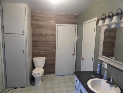 3 Chucky's Lane Long A Twp ME 04462