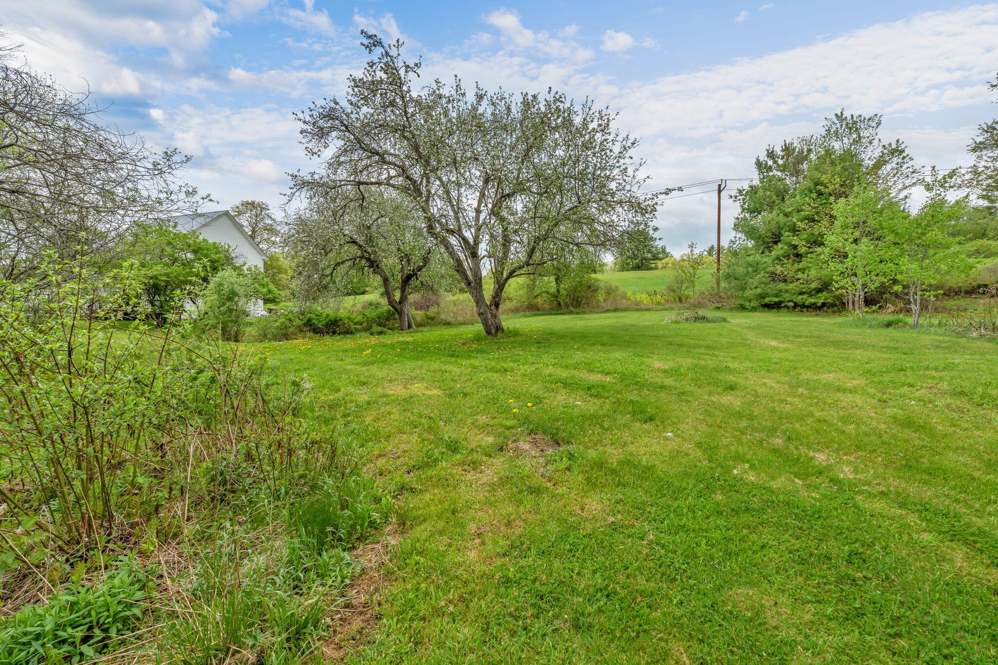 918 Empire Road Poland ME 04274