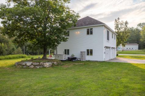 641 N Auburn Road Auburn ME 04210