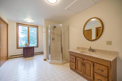 641 N Auburn Road Auburn ME 04210