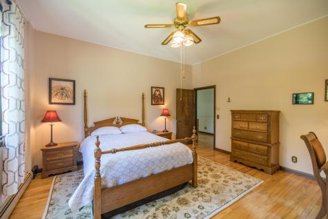 641 N Auburn Road Auburn ME 04210