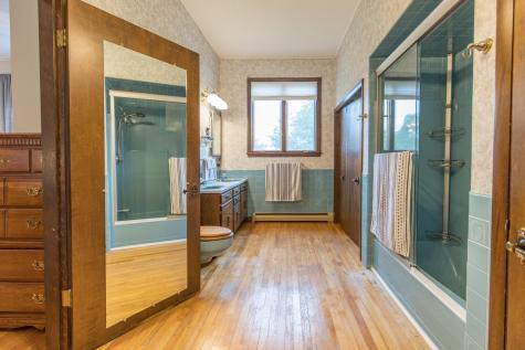 641 N Auburn Road Auburn ME 04210