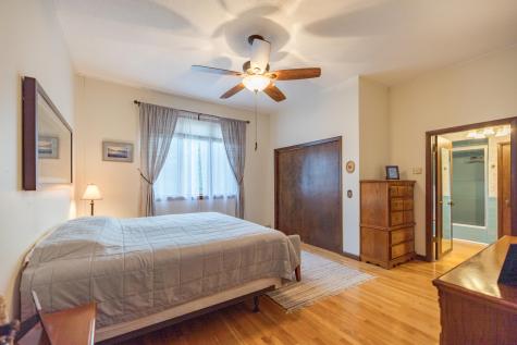 641 N Auburn Road Auburn ME 04210