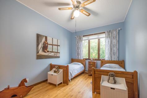 641 N Auburn Road Auburn ME 04210