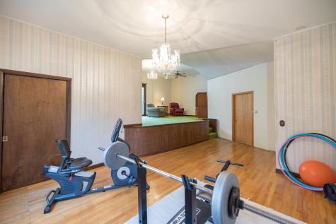 641 N Auburn Road Auburn ME 04210