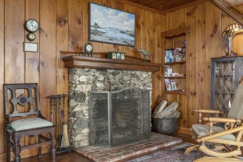 135 Shore Road Boothbay ME 04544