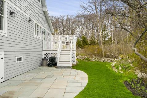 135 Shore Road Boothbay ME 04544