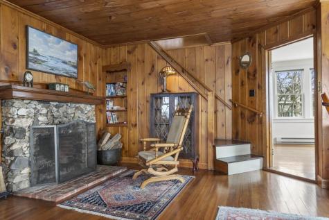 135 Shore Road Boothbay ME 04544