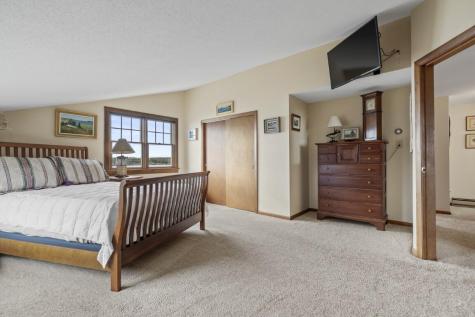 135 Shore Road Boothbay ME 04544