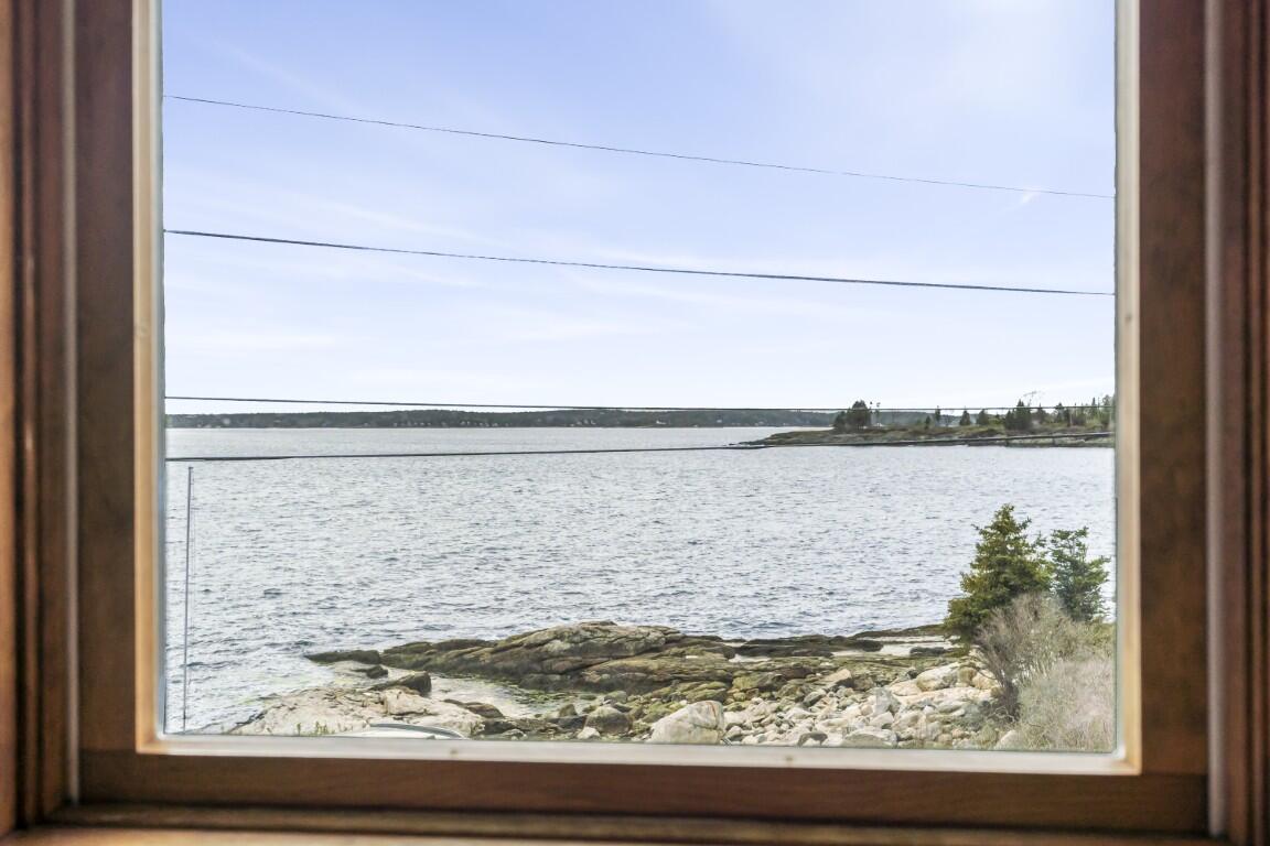 135 Shore Road Boothbay ME 04544